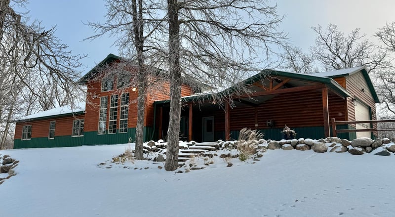 18478 144th Ave NW, Thief River Falls, MN 56701