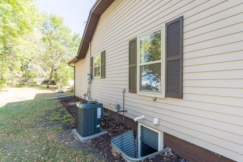 211 Ida St E, Garfield, MN 56332