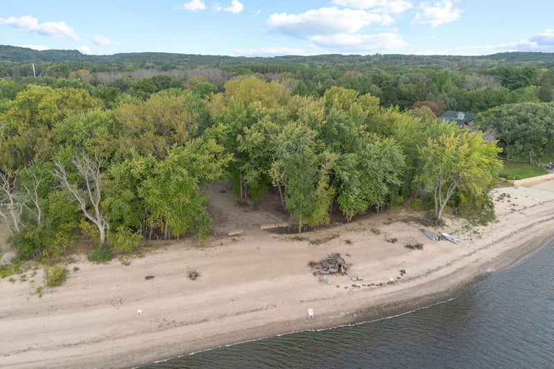 16880 Saint Marys Dr S, Lakeland, MN 55043