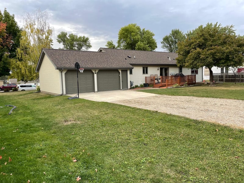 412 Johnson Ave N, Fosston, MN 56542