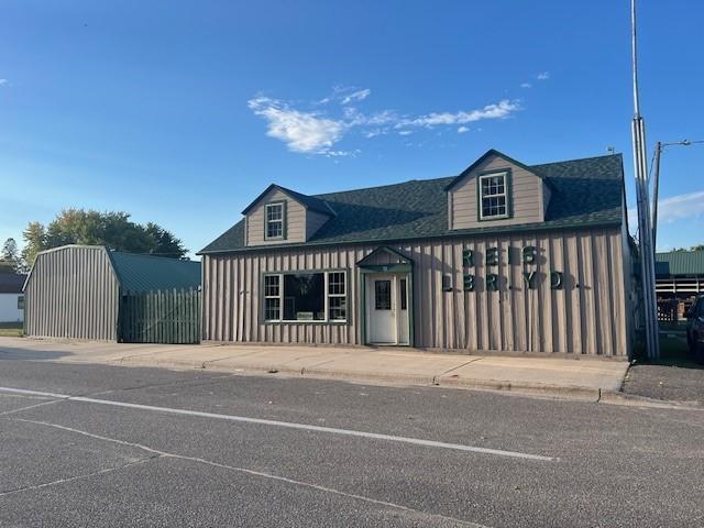 52 Main St, Bowlus, MN 56314