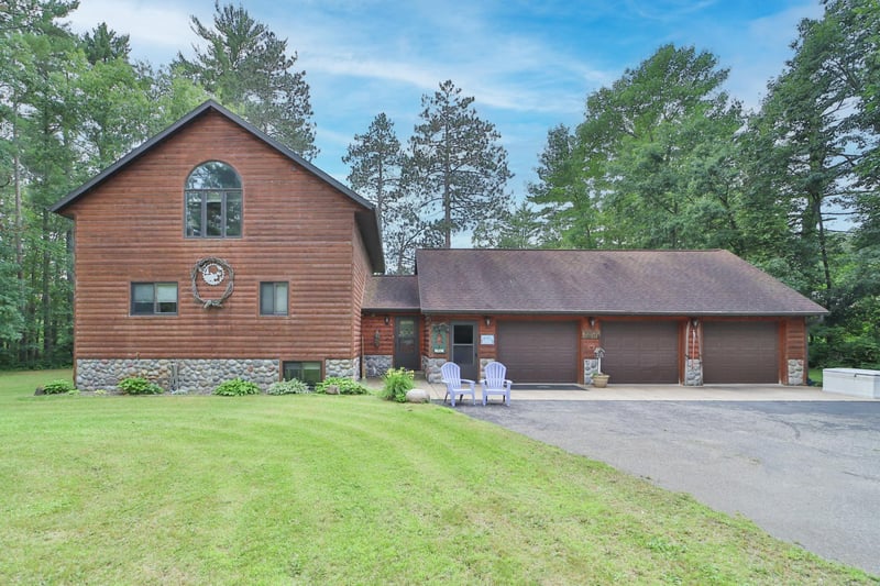 26909 Norway Ln, Crosby, MN 56441