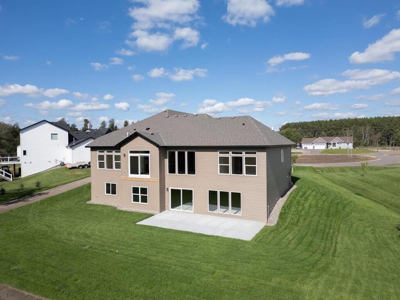 21761 Drake St NW, Oak Grove, MN 55011