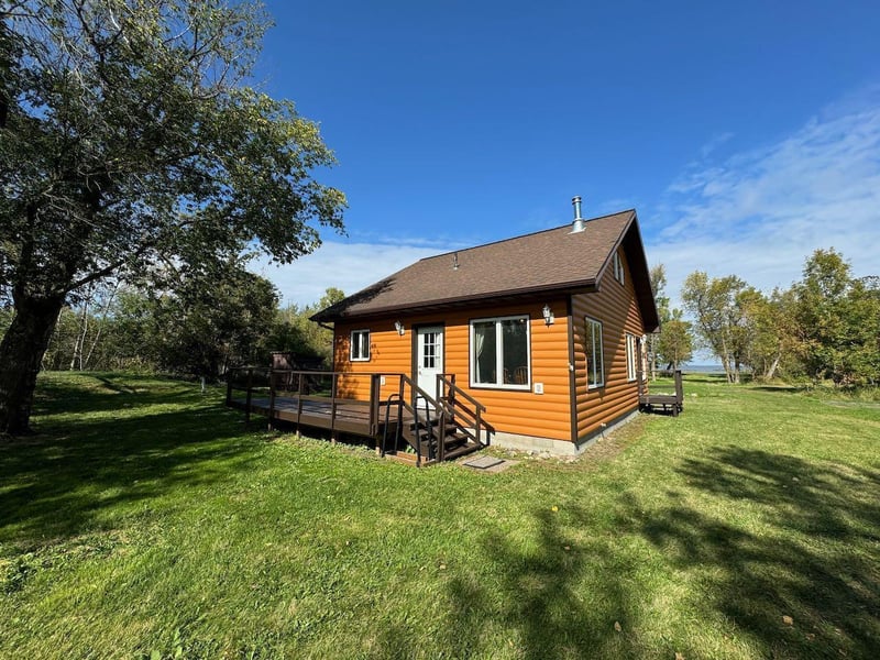 17193 Fox Den Trl NE, Kelliher, MN 56650