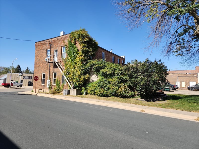 128 Main St S, Grand Meadow, MN 55936
