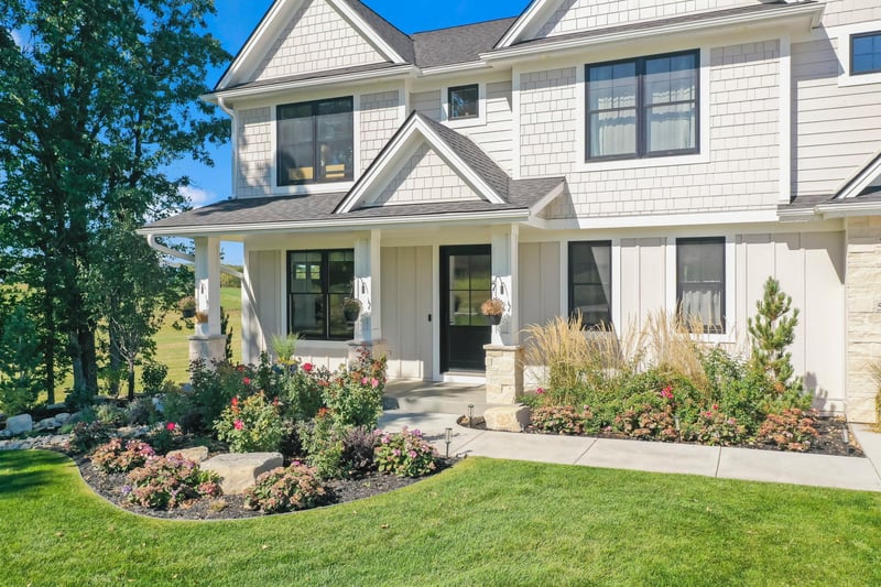5153 8th St SW, Rochester, MN 55902