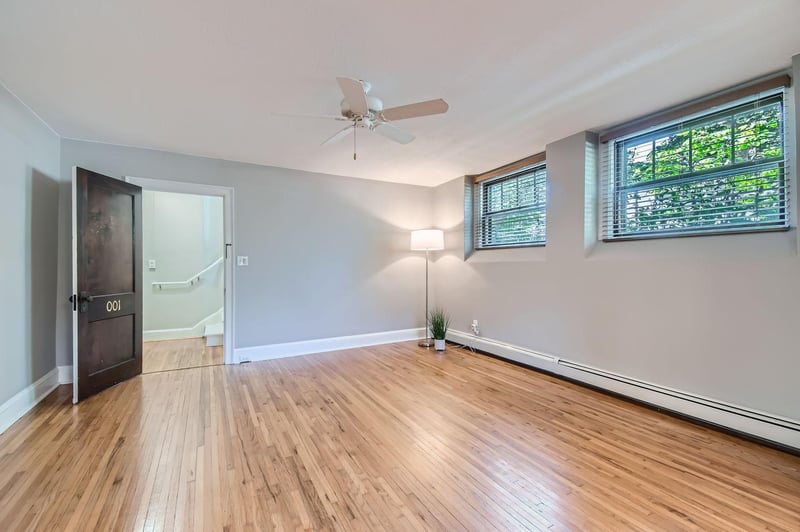 4701 Grand Ave S #5, Minneapolis, MN 55419