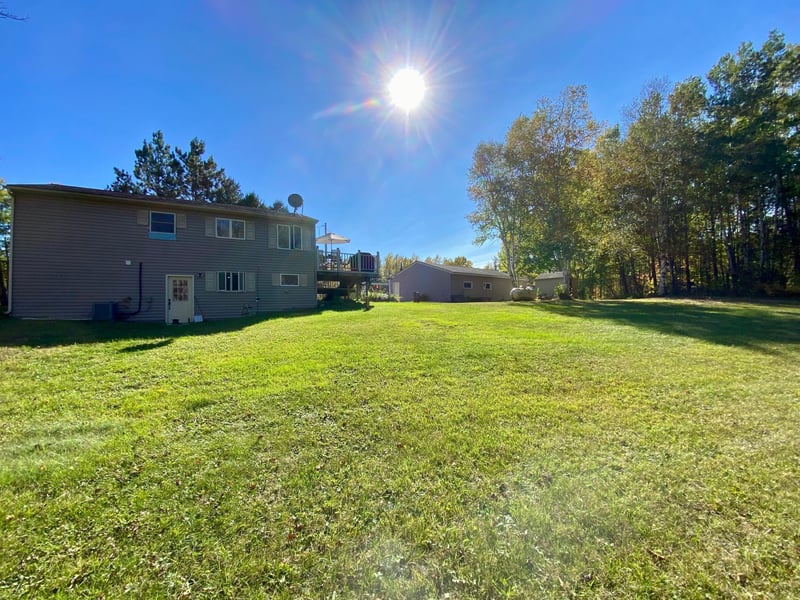 9943 E Lind Rd, Angora, MN 55703