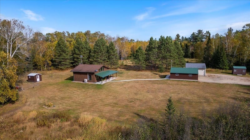 10163 E Gustafson Rd, Angora, MN 55703