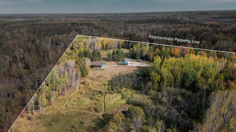 10163 E Gustafson Rd, Angora, MN 55703