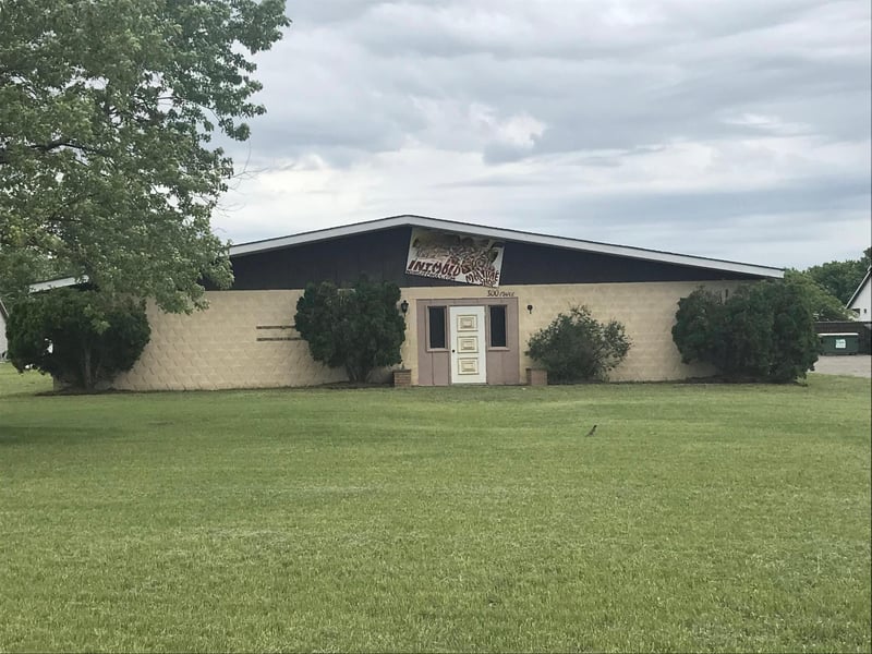 300 Maple Ave SE, Richmond, MN 56368