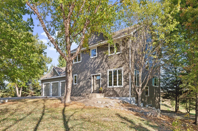 4950 Eagle Ridge Rd, Loretto, MN 55357