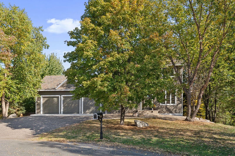 4950 Eagle Ridge Rd, Loretto, MN 55357