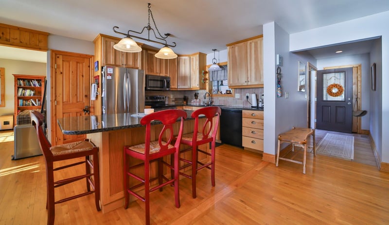 16611 329th Ave, Isle, MN 56342