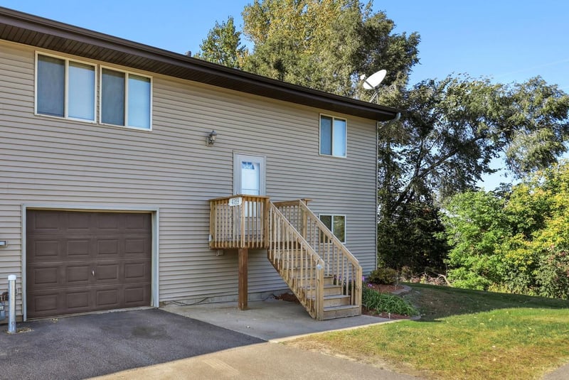 4189 Austin St NE, Blaine, MN 55014
