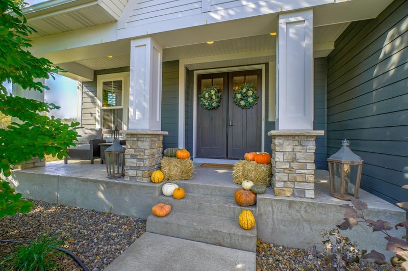 80 Rapp Farm Ln, North Oaks, MN 55127