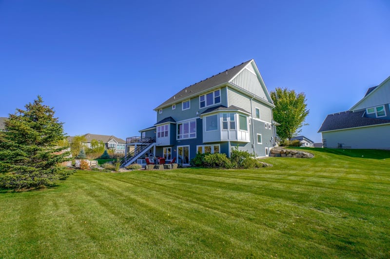 80 Rapp Farm Ln, North Oaks, MN 55127