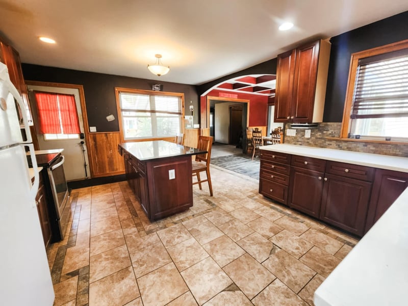 111 1st Ave N, Bowlus, MN 56314