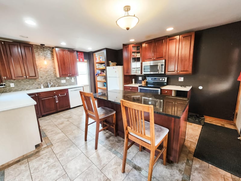 111 1st Ave N, Bowlus, MN 56314