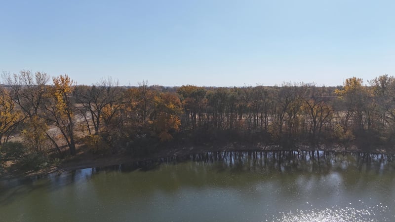 4 Cottonwood Lake Blvd, Windom, MN 56101