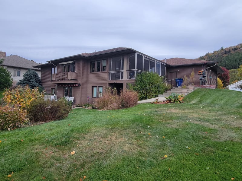 525 Eiken Dr, Rushford, MN 55971