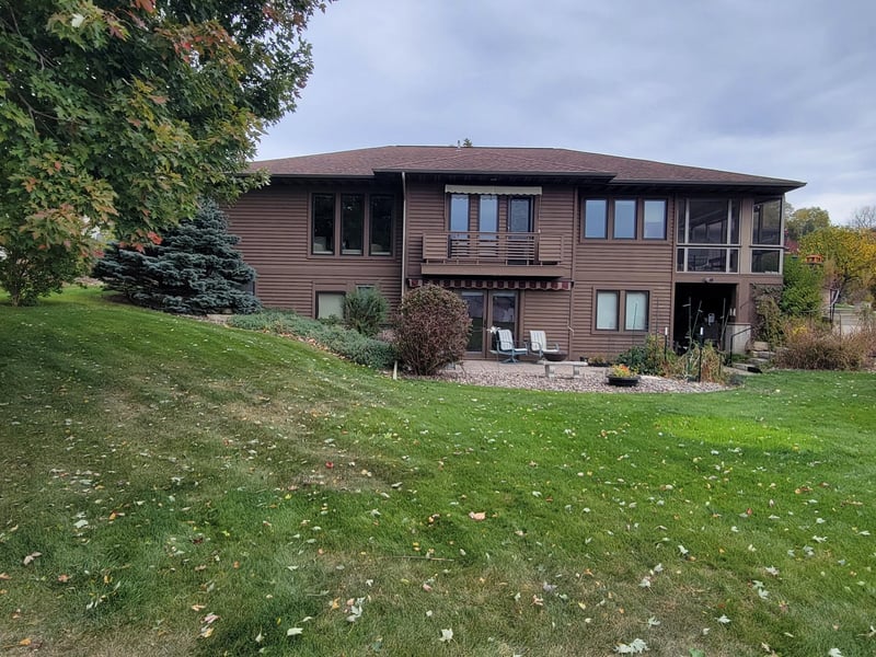 525 Eiken Dr, Rushford, MN 55971