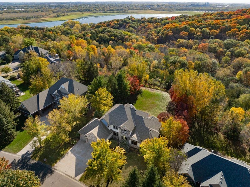 18827 Vogel Farm Trl, Eden Prairie, MN 55347