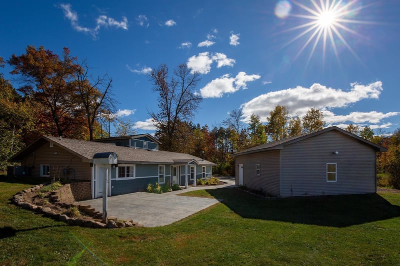 765 Magnor Lake Ln, Clayton, WI 54004