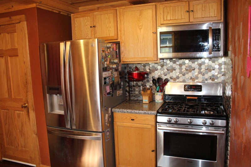 104 Elm St, Cochrane, WI 54622