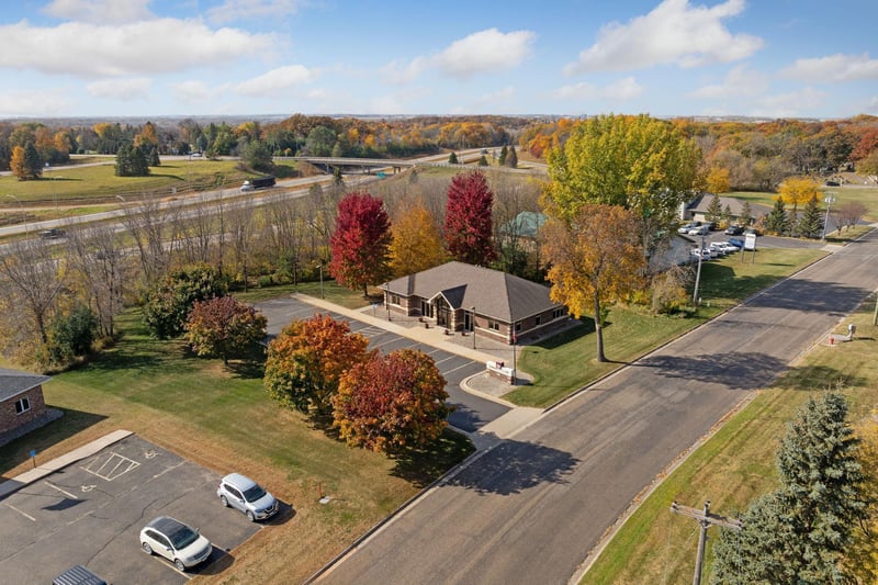 225 Cedardale Dr SE, Owatonna, MN 55060
