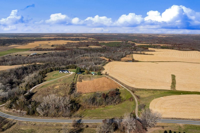 26618 County 21, Lanesboro, MN 55949