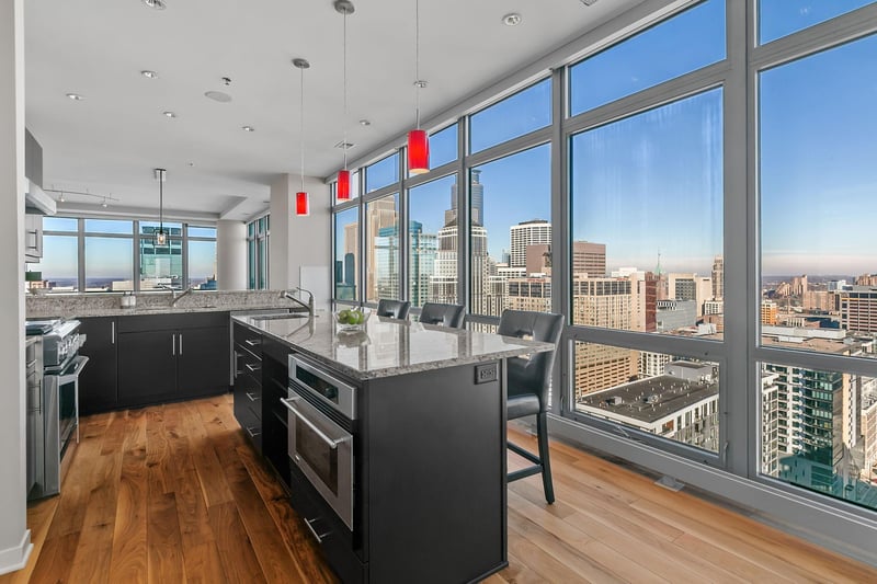 929 Portland Ave #2701, Minneapolis, MN 55404