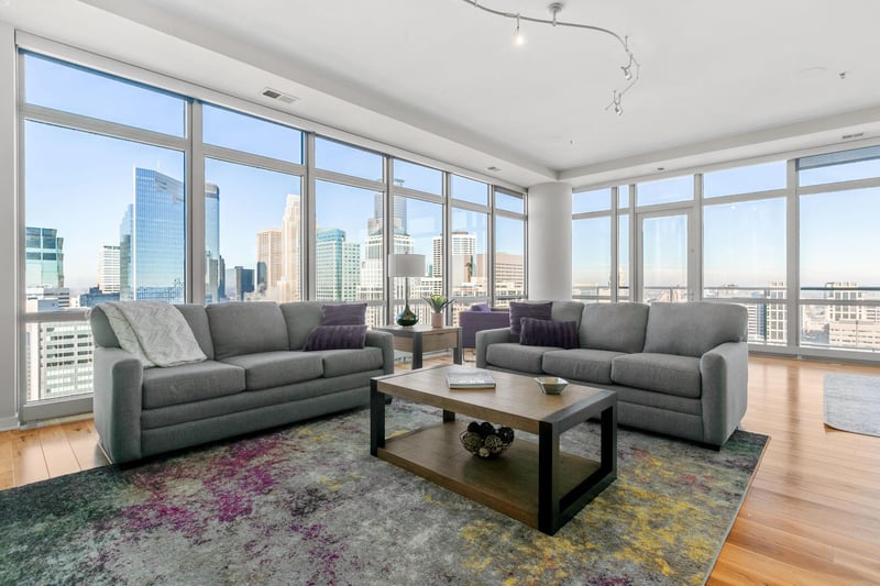 929 Portland Ave #2701, Minneapolis, MN 55404
