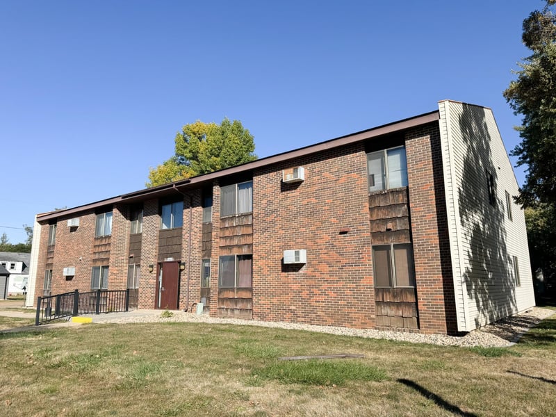 400 2nd St, Fulda, MN 56131