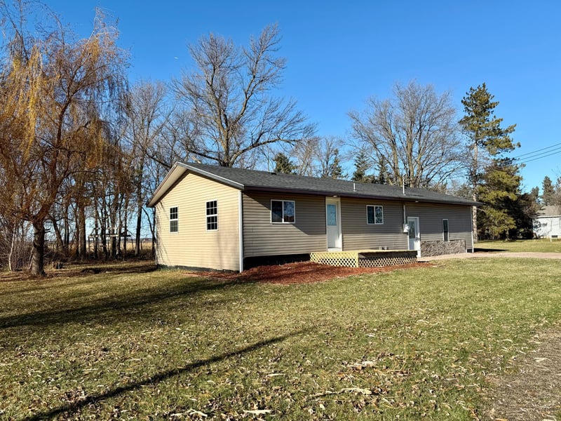 104 Boulevard St, Belview, MN 56214