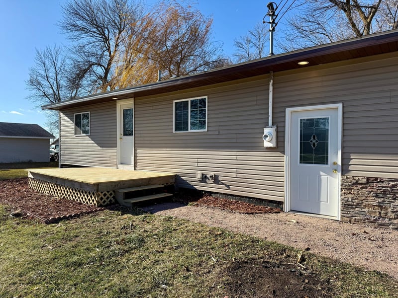 104 Boulevard St, Belview, MN 56214