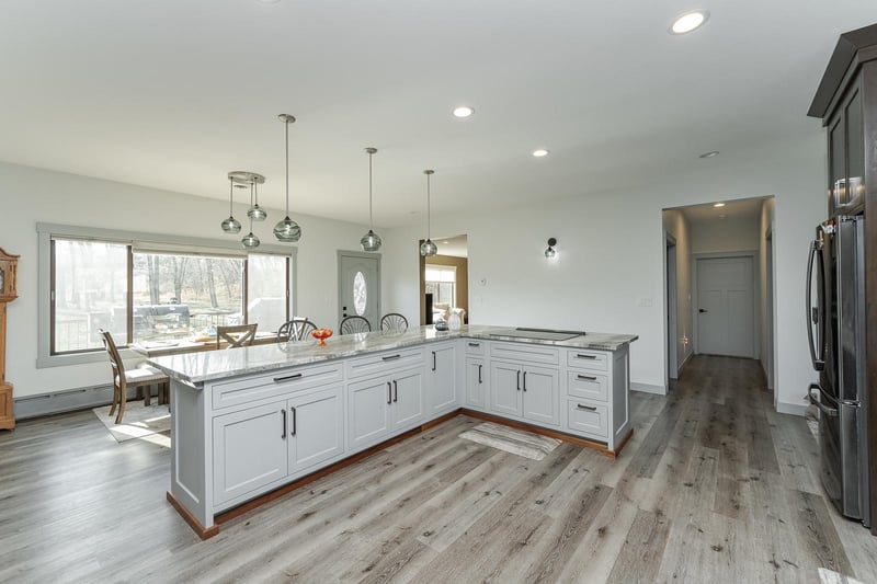 7330 100th St NW, Pine Island, MN 55963