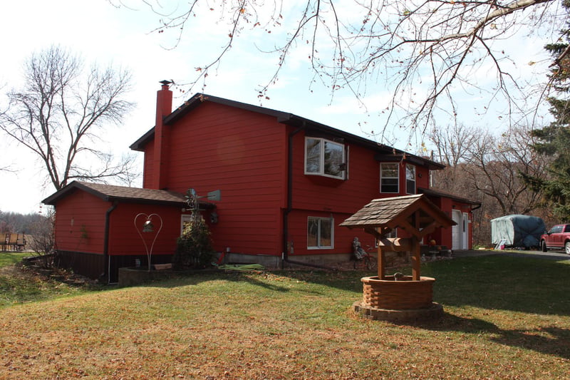 1814 W Church Rd, Star Prairie, WI 54026