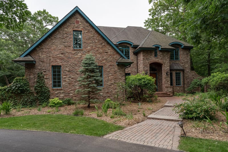 880 Weatherhill Woods Ln SW, Rochester, MN 55902