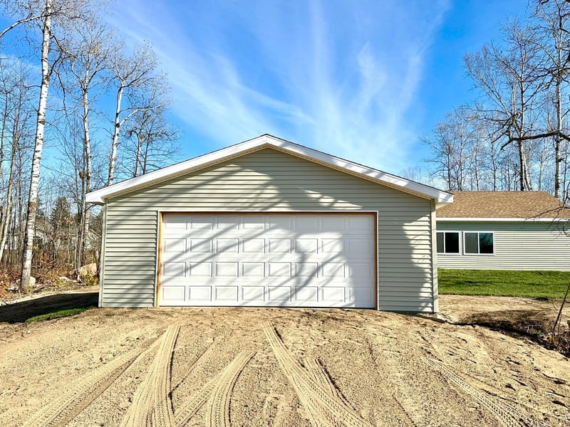 205 Ellen St, Marble, MN 55764