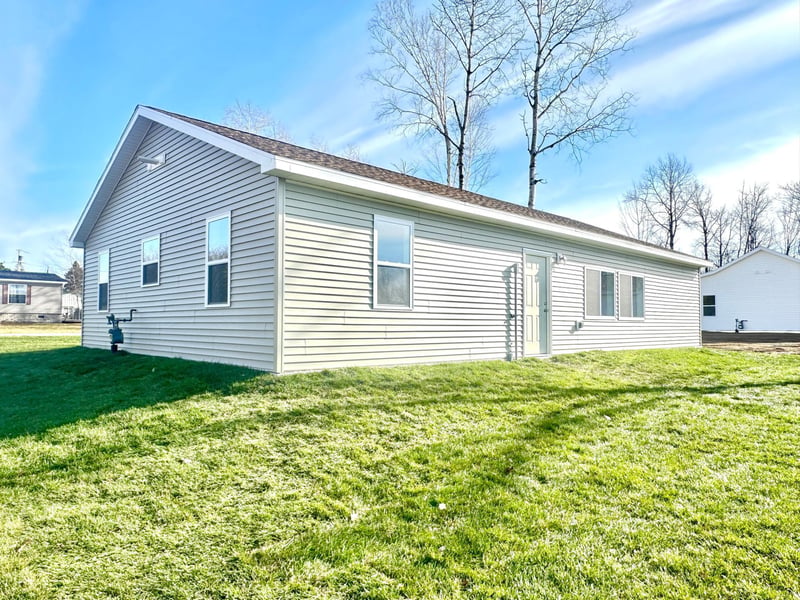 205 Ellen St, Marble, MN 55764
