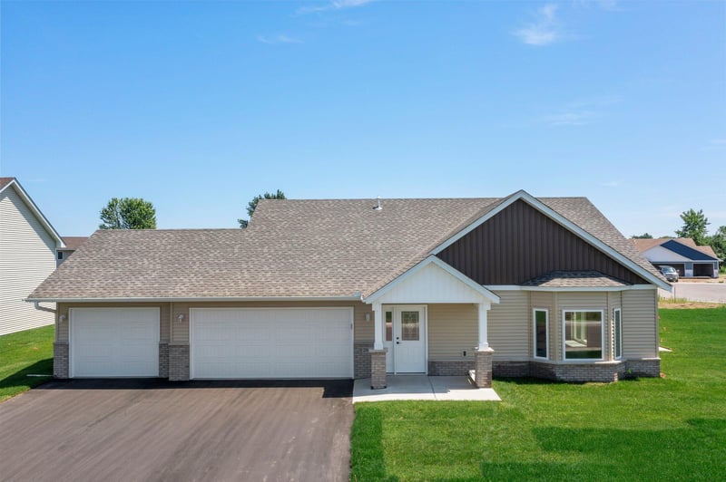 24111 Taylor St NE, East Bethel, MN 55005