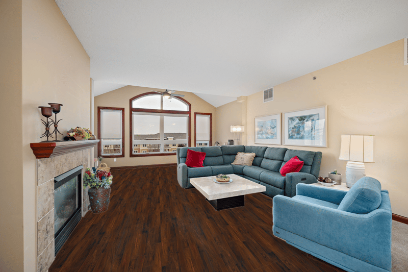2670 Kelley Pw #318, Orono, MN 55356