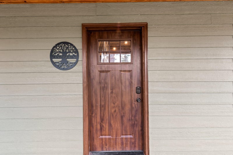W6103 Foss Ln, Spooner, WI 54801