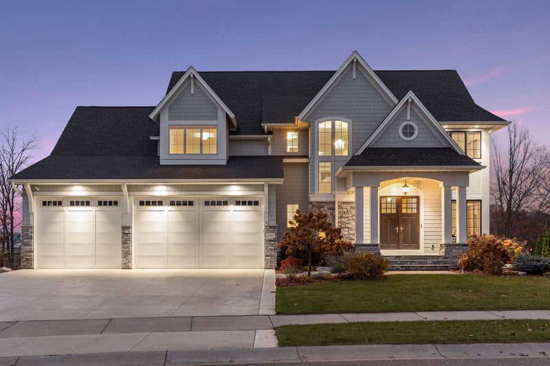 746 Woodland Hill Ct, Hamel, MN 55340