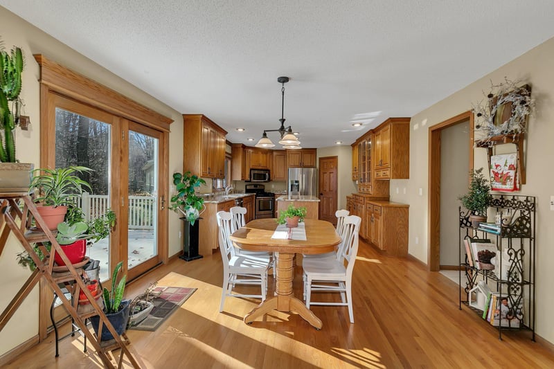 16321 310th St, Avon, MN 56310