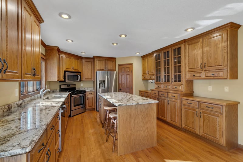16321 310th St, Avon, MN 56310
