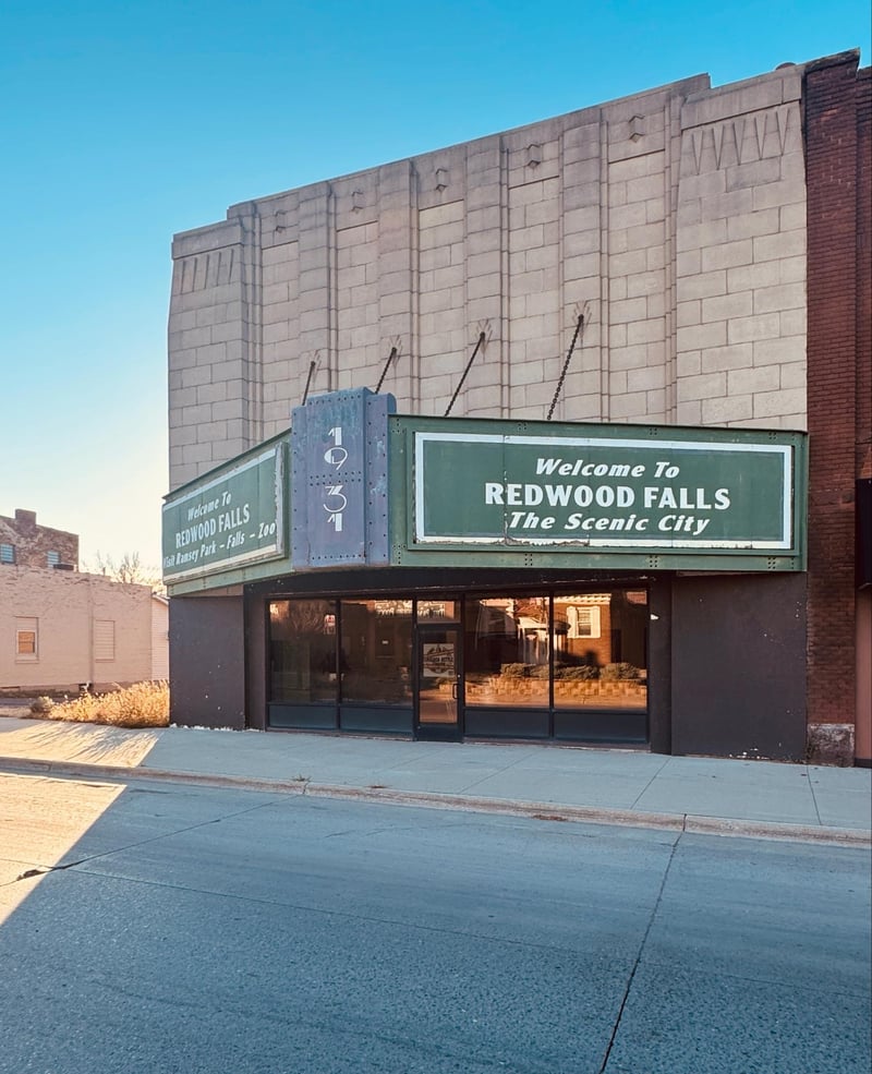 210222 S Mill St, Redwood Falls, MN 56283