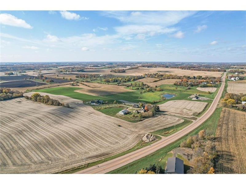 XXX Co Road 10, Chaska, MN 55318