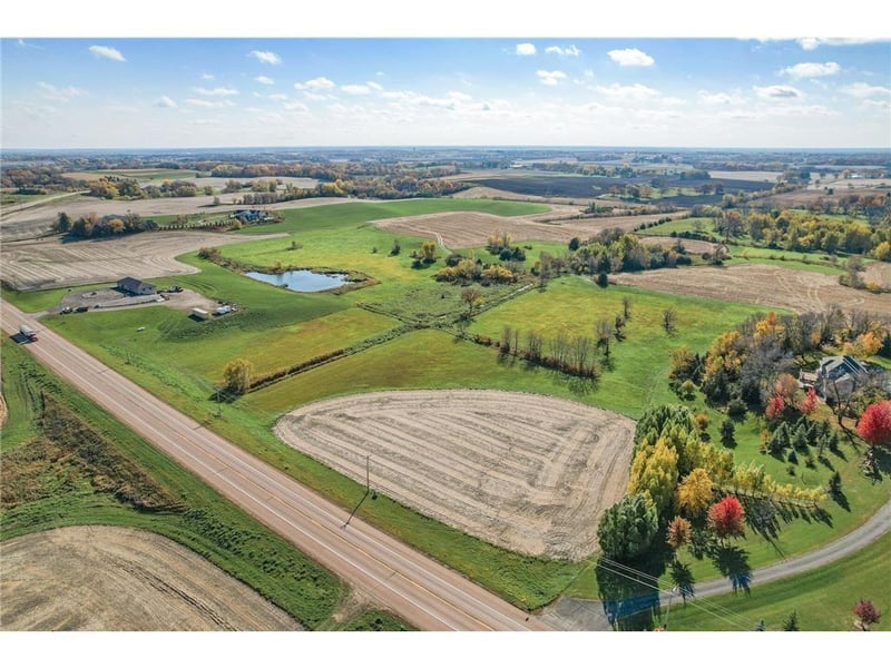 XXX Co Road 10, Chaska, MN 55318